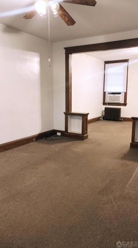 186 Lewis St, Perth Amboy, NJ 08861-4602