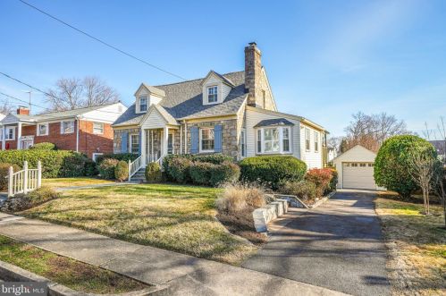 209 Abingdon St, Arlington, VA 22203-2640