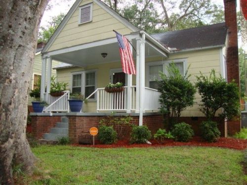 241 Brookwood Ter, Spartanburg, SC 29306-5223