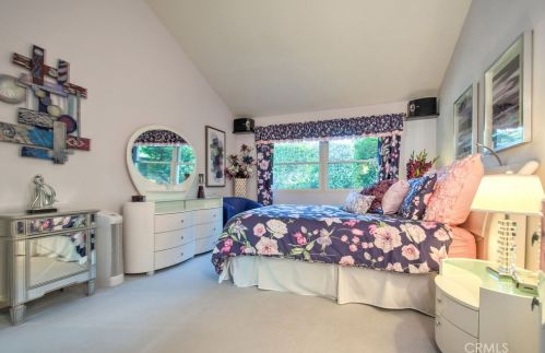 12 Gumwood, Irvine CA  92612-2352 exterior