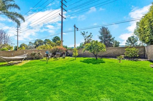 6236 Woodsboro Ave, Anaheim CA  92807-2347 exterior