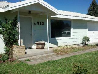 512 12th Ave, Elgin, OR 97827