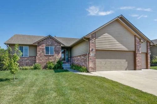 1007 Splitwood Way St, Derby, KS 67037-8783