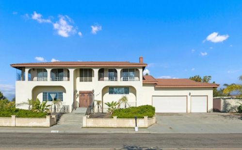 2904 Levante St, Carlsbad, CA 92009-8225