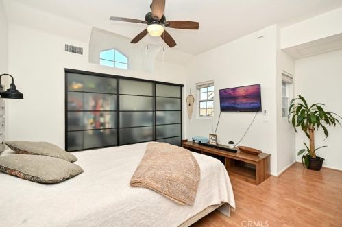 889 Sapphire Ln, Anaheim CA  92807-4864 exterior