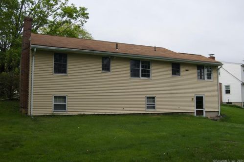 50 Mount Carmel St, Southington CT  06489-2326 exterior