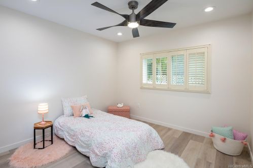 2098 Aliali Pl, Honolulu HI  96821-2601 exterior