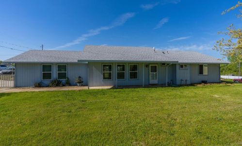 6215 Edster St, Valley Springs, CA 95252-9200
