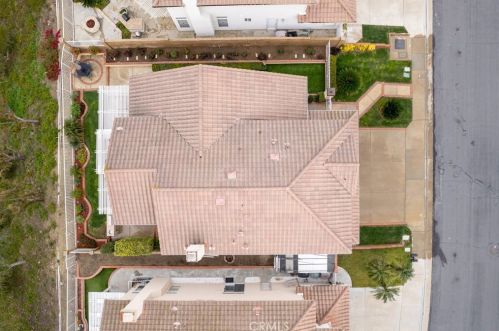 405 Laureltree Dr, Anaheim CA  92808-1648 exterior