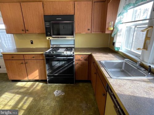 66 Leigh Ave, Princeton NJ  08542-3147 exterior