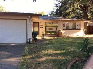 435 Deodara St, Vacaville, CA 95688-2636