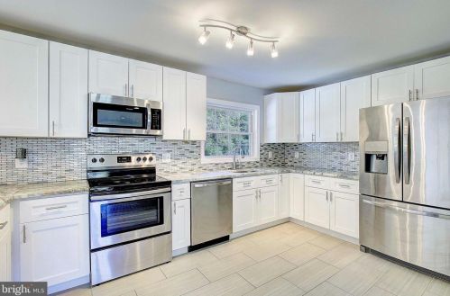 3908 Alberta Ave, Riviera Beach, MD 21122-2221