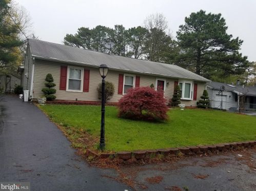 55 Sepulga Dr, Browns Mills, NJ 08015-6612