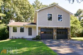 526 Burnt Creek Way, Lilburn, GA 30047-2759