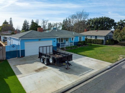 1856 Charles Pl, Turlock, CA 95380-4232