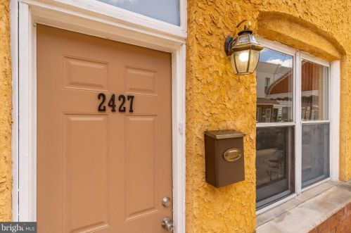 2427 Darien St, Philadelphia, PA 19148-3717