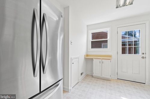 10111 Renfrew Rd, Silver Spring MD 20901-2015 exterior