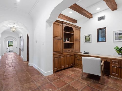 47 Echo Gln, Irvine CA  92603-0421 exterior