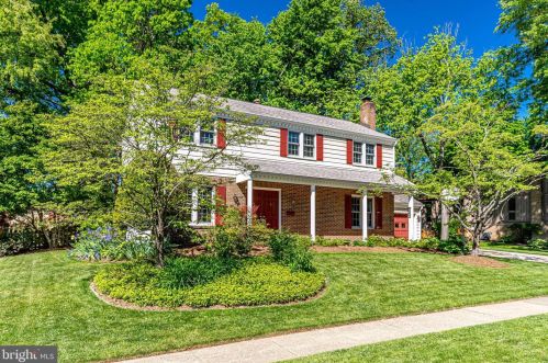 8707 Pappas Way, Annandale, VA 22003-4539