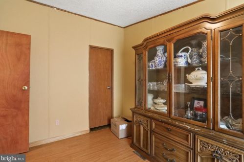 155 Engle Rd, Harpers Ferry WV 25425-4042 exterior