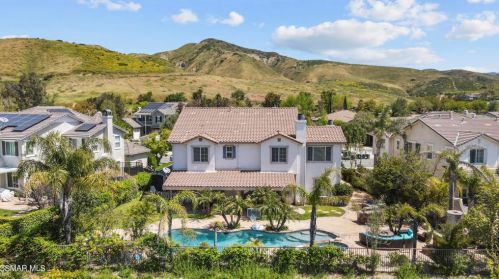 3775 Red Hawk Ct, Simi Valley, CA 93063-0214
