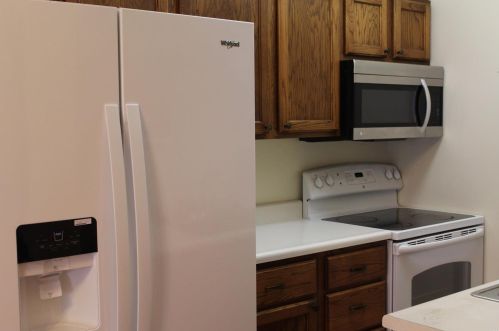 3144 Denmark Dr, Hazelwood, MO 63044-3112