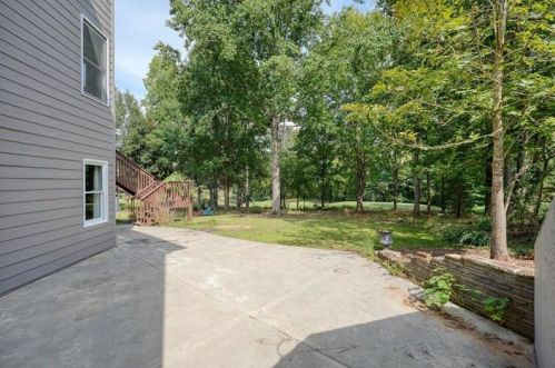 506 Chestnut Walk, Holly Springs GA  30114-7748 exterior