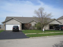 6530 Sawgrass Dr, Rockford, IL 61114-8049