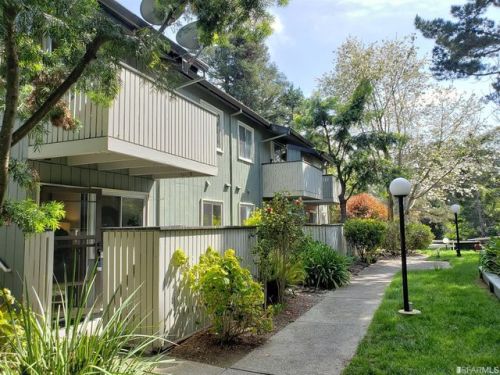 405 Piccadilly Pl, San Bruno, CA 94066-2082