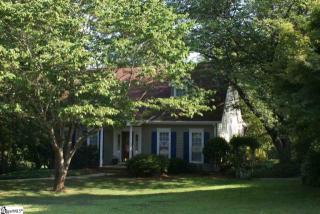 207 Gray Fox Sq, Taylors, SC 29687-4070