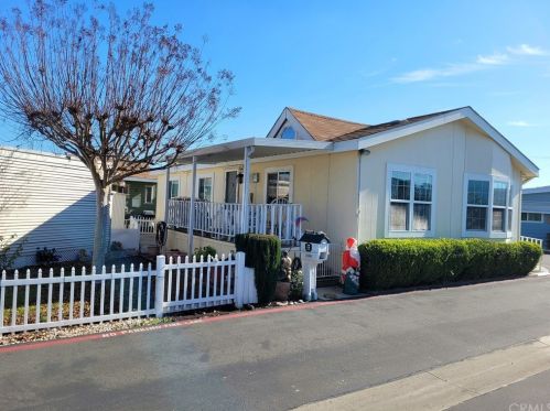 32 Walnut Via, Anaheim, CA 92801-1044