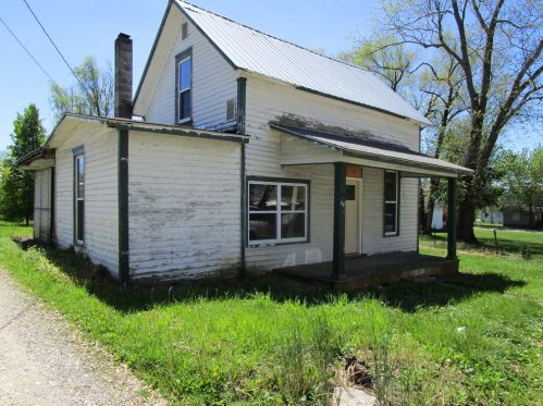 88 Mary St, Peebles, OH 45660-1146