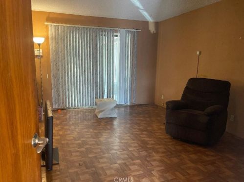 8621 Creeland St, Pico Rivera, CA 90660-2324