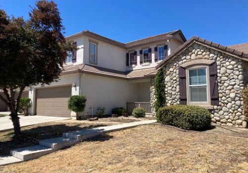 1281 Manley Dr, Tracy, CA 95377-8808