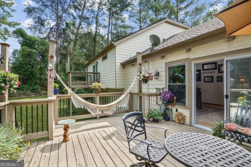 4941 Tremont Dr, Marietta, GA 30066-1398