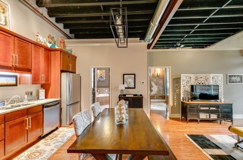205 Johnson Ave, Carrollton, GA 30117-3120