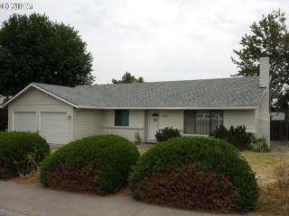 840 Johns Ave, Hermiston, OR 97838-2238