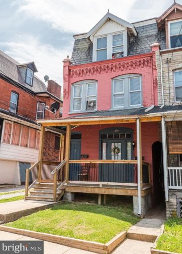 28 Broad St, Lancaster, PA 17602-3108