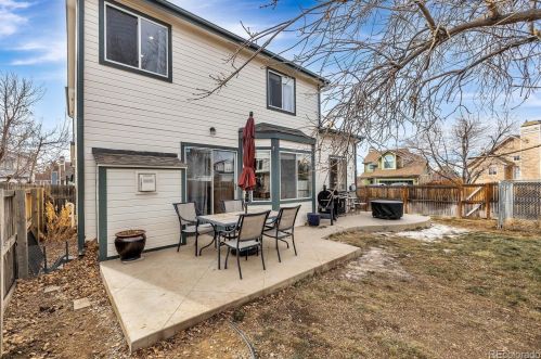 4852 Tower Way, Aurora CO 80015-3208 exterior