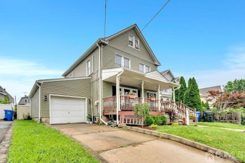 41 Emmett Ave, Perth Amboy, NJ 08861-2217