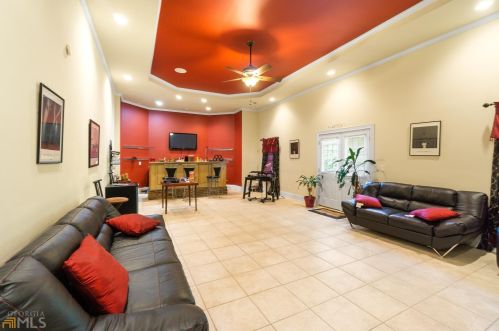 2014 Fontainbleau Dr, Conyers GA  30094-4811 exterior