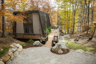 17 Little Shore Dr, Madison, NH 03849-5514