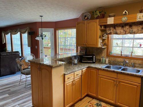 530 Lakeshore Dr, Stockbridge GA 30281-2030 exterior