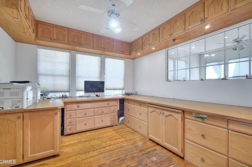 1168 Alma St, Glendale CA  91202-2054 exterior