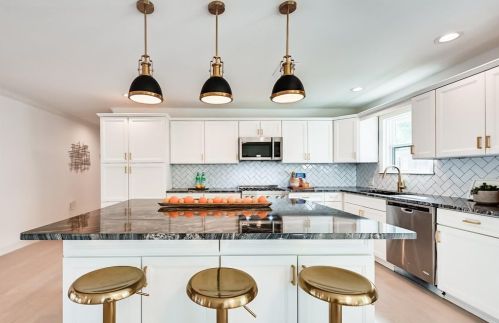 4401 Clarke Dr, Fort Worth TX  76135-2104 exterior