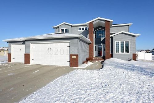 1114 Southwood Dr, Dilworth, MN 56529-1280