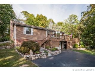 58 Three Corners Rd, Guilford, CT 06437-2540