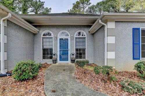 3715 Starboard Ln, Lithonia, GA 30039-5915