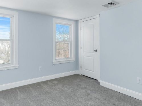144 Canal St, Westerly RI  02891-1553 exterior