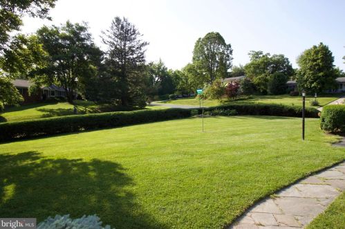 1010 Cliftonbrook Ln, Silver Spring, MD 20905-3714